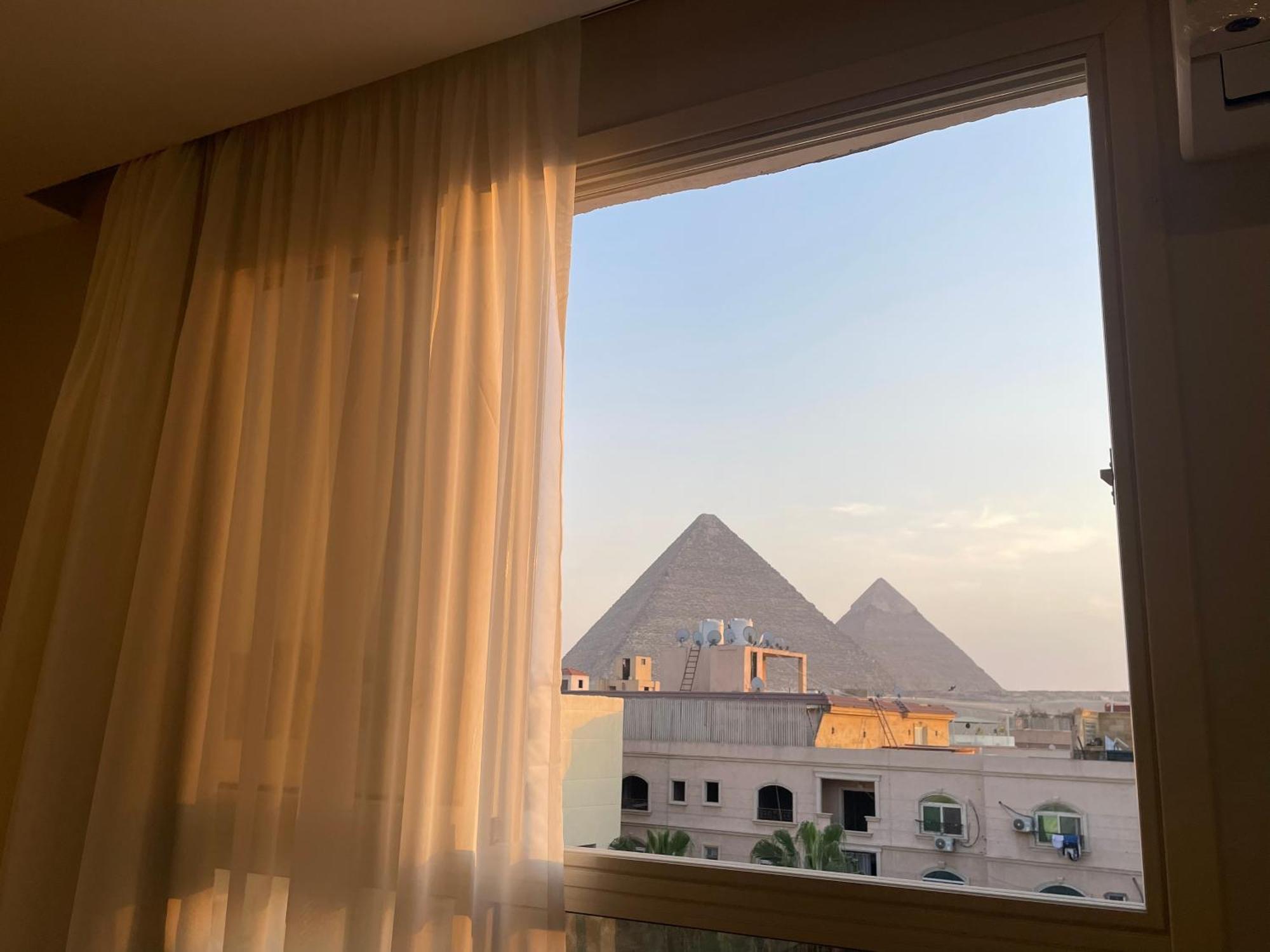 Diyar Pyramids Inn Kafret el-Gabal Eksteriør billede